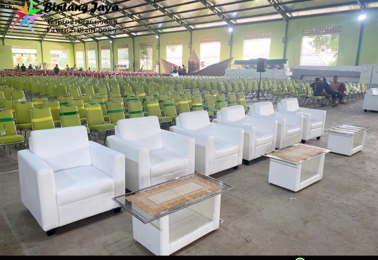 Rental Sofa Putih Single Minimalis Kotak Jakarta