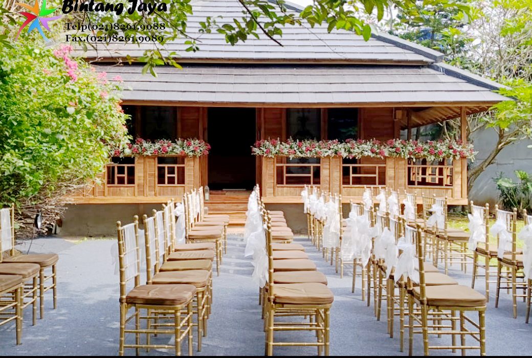 Menyewakan Kursi Tiffany Acrylic Dan Kayu Aneka Warna Jakarta