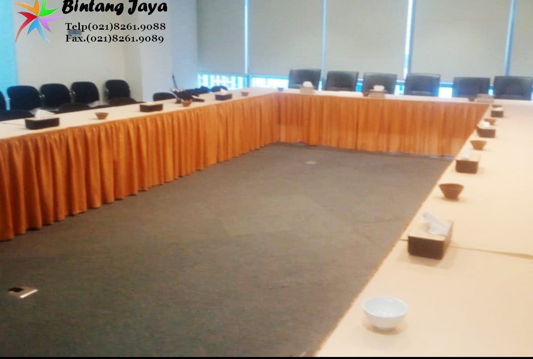 Rental Meja Kotak 120x60cm Cover Gold Casablanca Jakarta