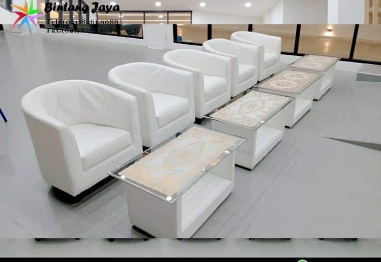 Vendor Sewa Sofa Desain Oval Warna Putih Tangerang