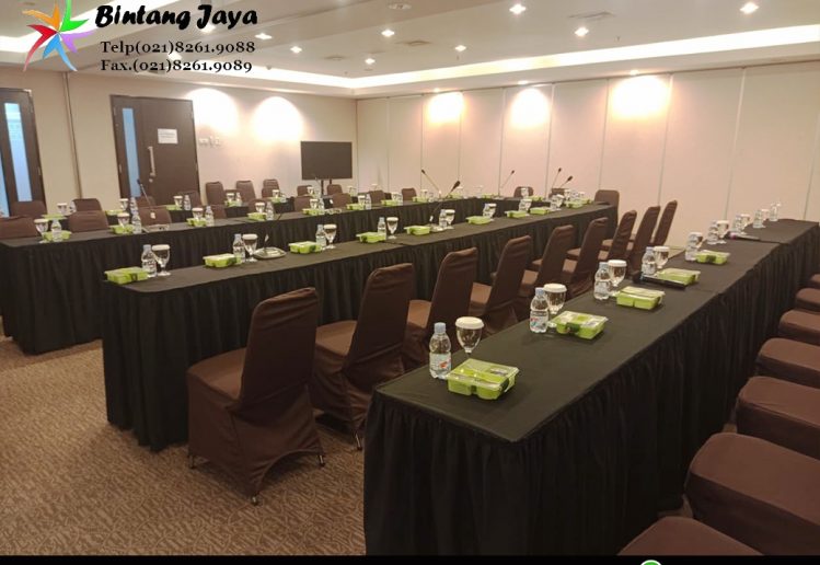 Rental Kursi Dan Meja Cover Hitam Kuningan Depok