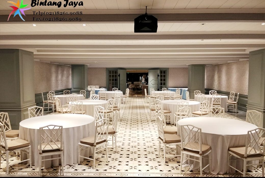 Rental Meja Bundar Dan Kursi Tiffany Terbaru Warna Putih Jakarta