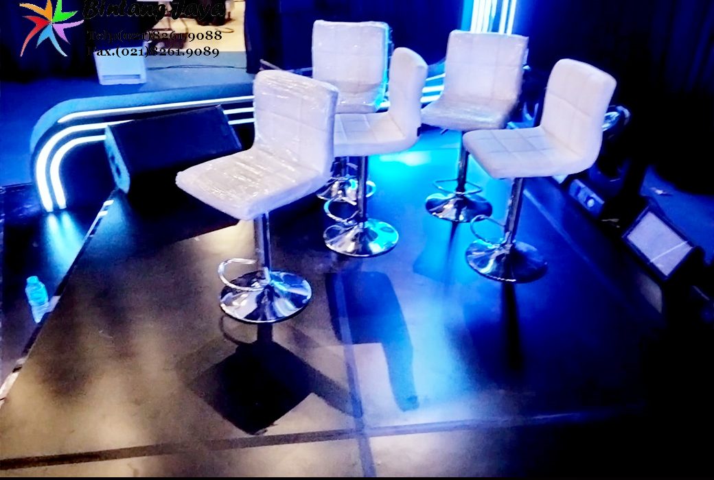 Sewa Barstool Kursi Senderan Putih Meja Vip Kayu Jakarta