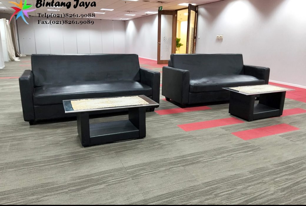 Sewa Sofa Triple Jakarta untuk Area VIP & VVIP Event Nyaman dan Elegan