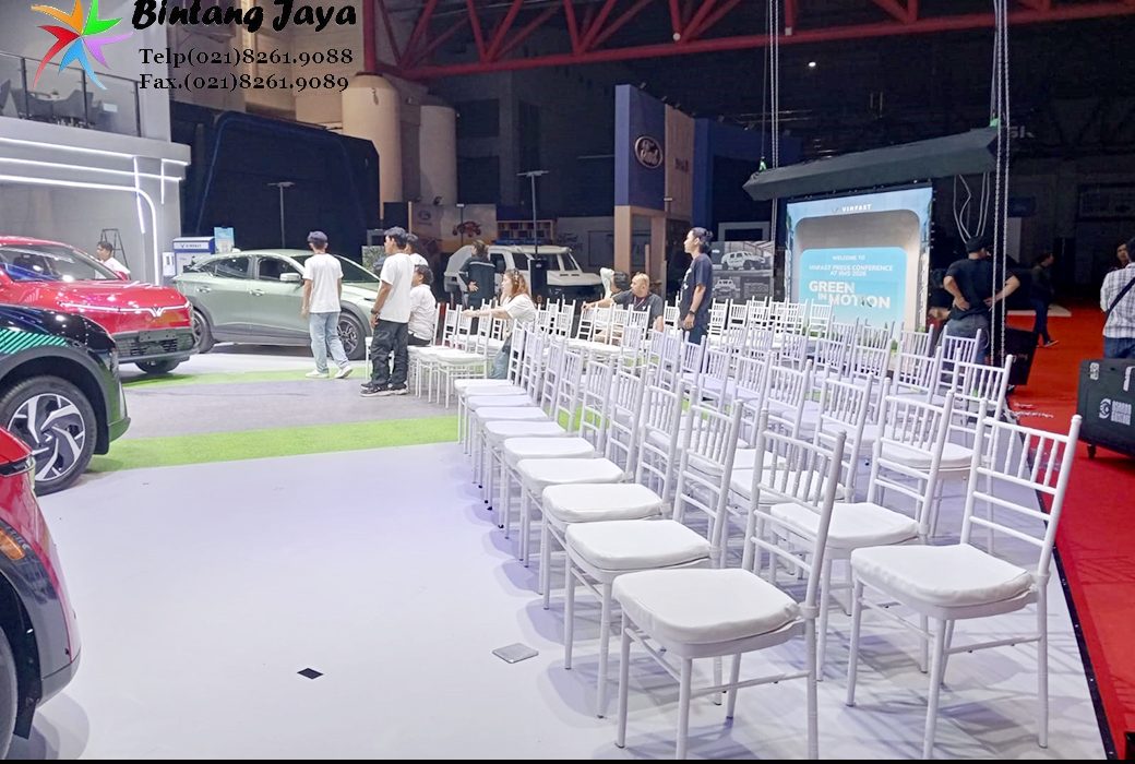 Sewa Kursi Putih Type VIP Model Tiffany Area Jakarta