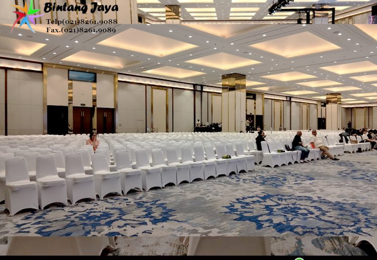 Sewa Kursi Futura Susun dengan Cover Stretch Putih di Ciputat Acara Formal dan Meeting