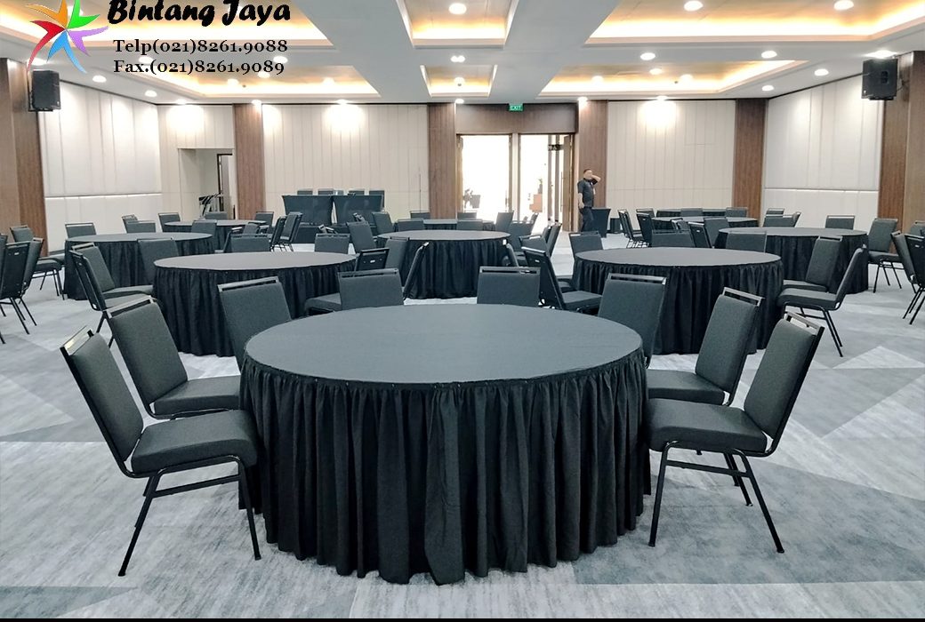Sewa Meja Bundar Taplak Skirting Hitam Jakarta untuk Tampilan Event Lebih Clean