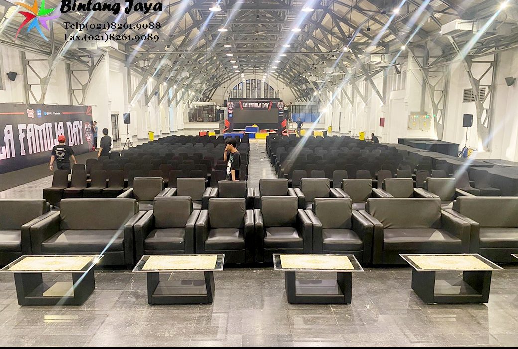 Sewa Meja Kaca VIP Jakarta Bikin Area Lounge Event Terlihat Lebih Mahal Tanpa Ribet