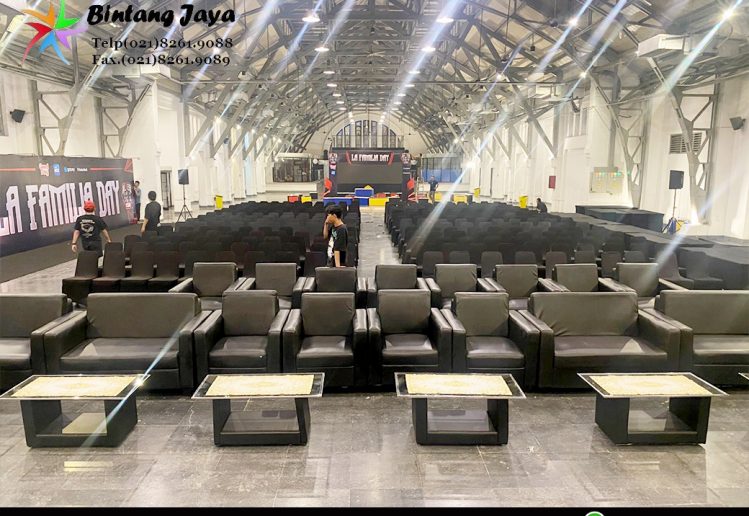 Sewa Meja Kaca VIP Jakarta Bikin Area Lounge Event Terlihat Lebih Mahal Tanpa Ribet