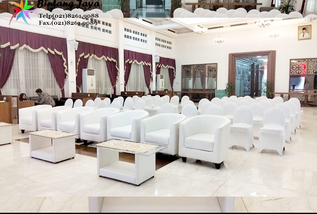 Rental Meja Kaca VIP dan Sofa Oval Event Bappenas Taman Suropati