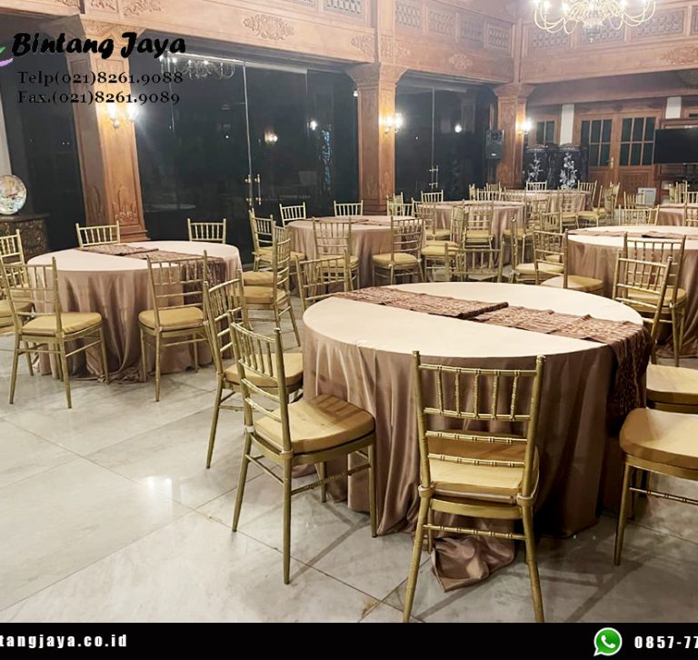 Rental Gold Tiffany Chairs dan Round Table Cover Gold Bogor untuk Event Mewah
