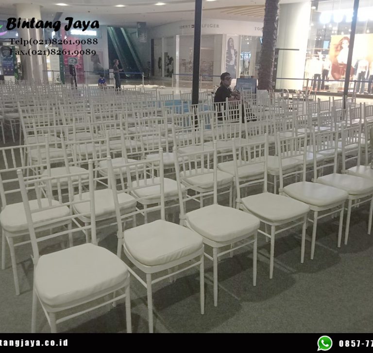 Sewa Kursi Tiffany Putih Jakarta untuk Area Dining dan Lounge Event