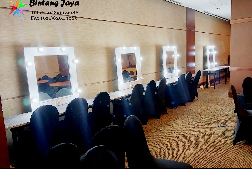 Sewa Cermin Rias Putih Plus Lampu Area Jakarta