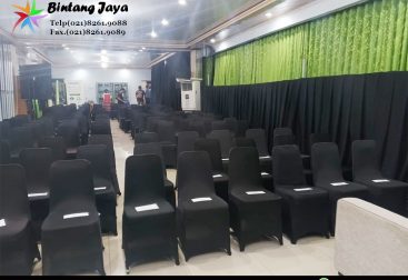 Rental Kursi Futura Cover Hitam, Tampilan Eksklusif untuk Berbagai Acara