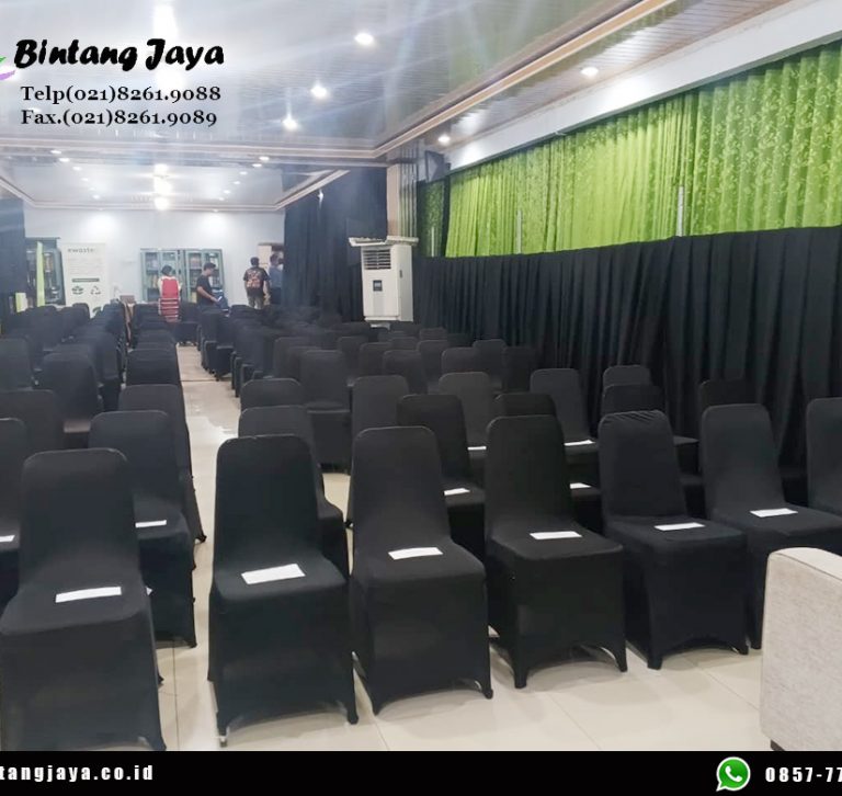 Rental Kursi Futura Cover Hitam, Tampilan Eksklusif untuk Berbagai Acara