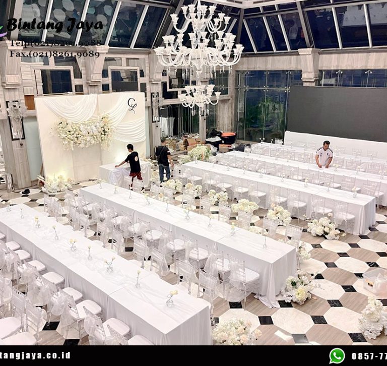 Sewa Kursi Tiffany Acrylic dan Meja Kotak Jakarta untuk Event Elegan dan Profesional