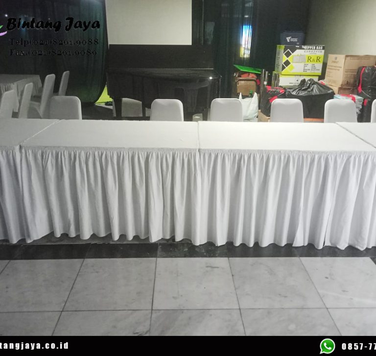 Sewa Kursi Futura, Meja Kotak, Bantal Lesehan Jakarta untuk Acara yang Nyaman dan Profesional