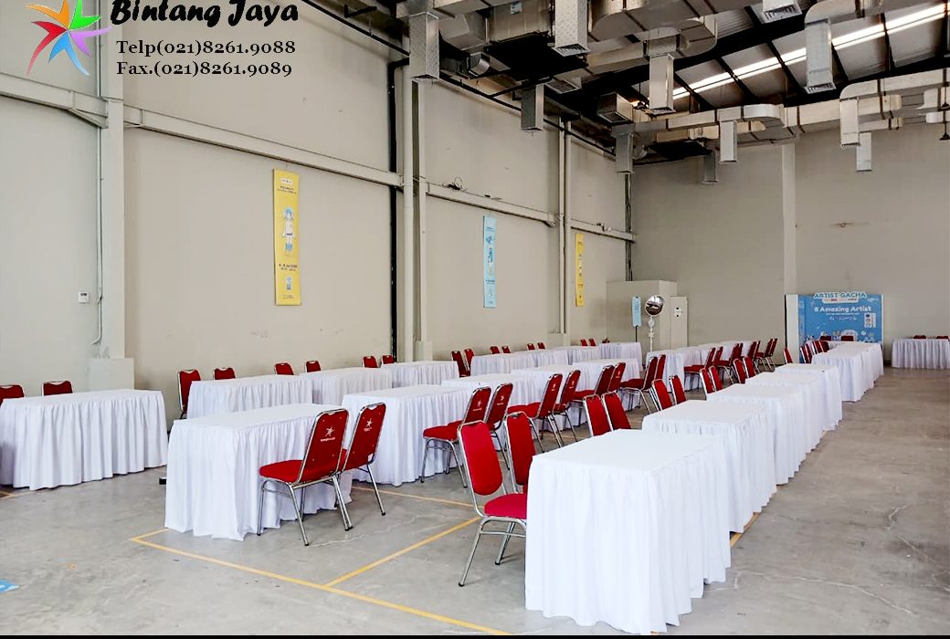 Sewa Kursi Futura Polos, Meja Kotak, Qline Jakpus untuk Event yang Tertata dan Profesional