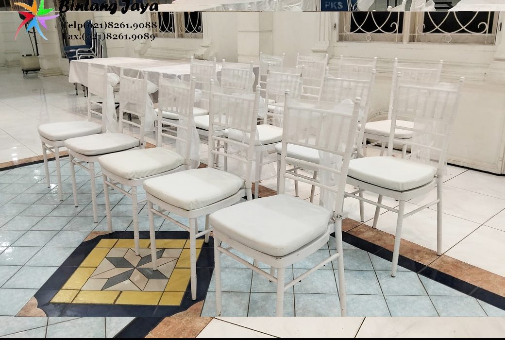Rental White Tiffany Chairs Jakarta untuk Event Elegan, Dining, dan Corporate Gathering