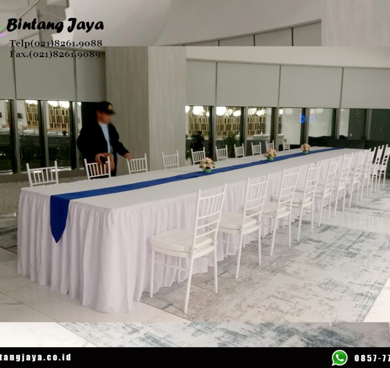 Sewa Meja Kotak, Kursi Tiffany Putih Event Plaza Jamsostek Jaksel