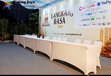 Sewa Meja IBM Ketat Putih 180×45cm Jakarta 085777333808
