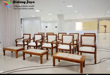 Sewa Kursi Kayu VIP Jakarta Membuat Area Event Terlihat Lebih Berkelas