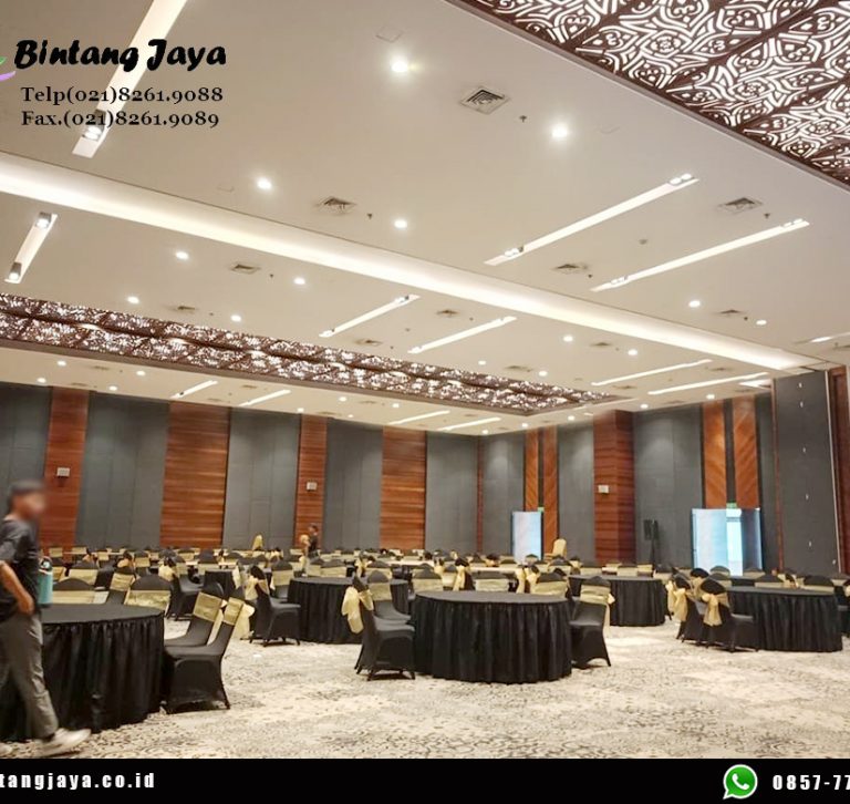 Rental Round Table, Cover Kursi Hitam Ketat Jakarta untuk Event Elegan