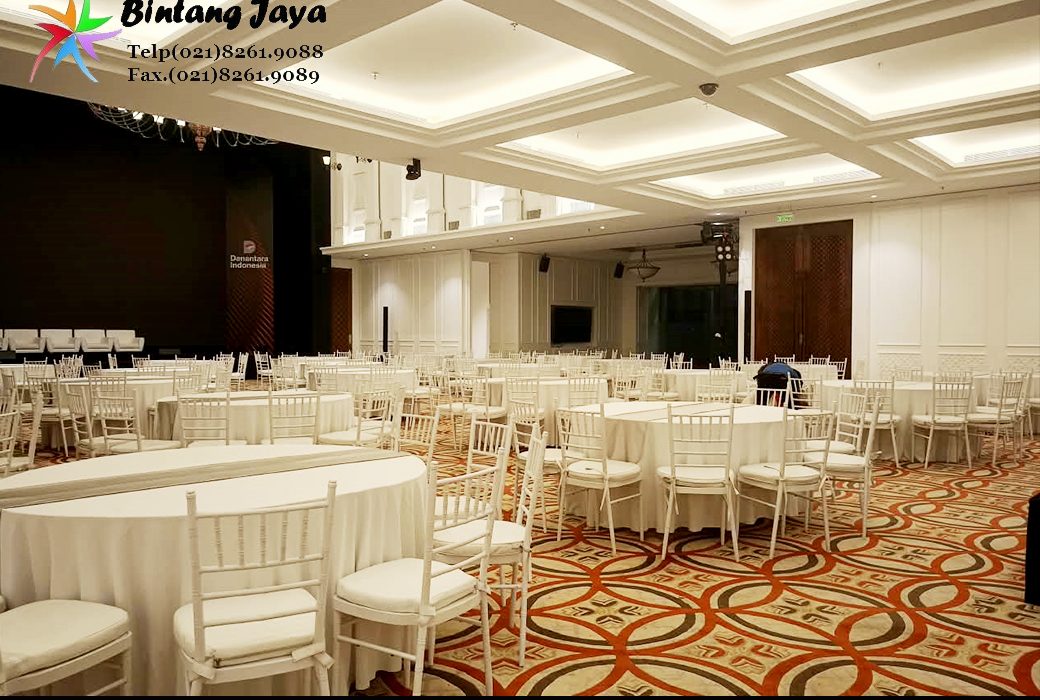 Sewa Round Table, Kursi Tiffany, Sofa Scandinavia Jakarta