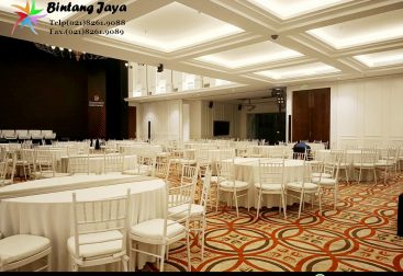 Sewa Round Table, Kursi Tiffany, Sofa Scandinavia Jakarta