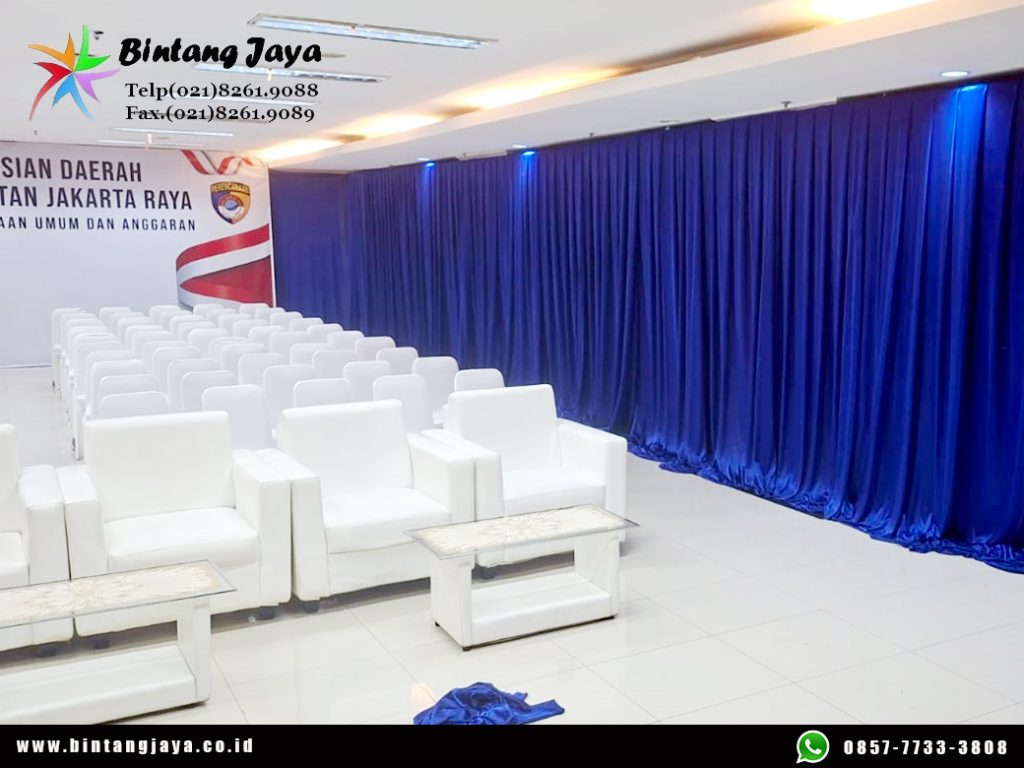 Sewa Tirai Biru Dan Sofa Event Polda Metro Jaya Jakarta