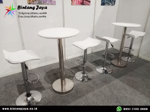Sewa Meja Dan Kursi Bar Kotak Putih Jakarta 085777333808 untuk Event Modern
